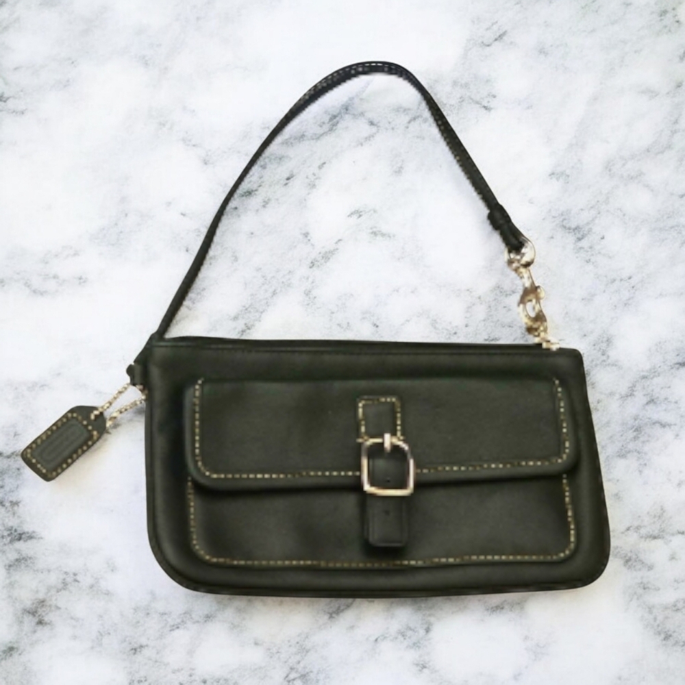 COACH EUC vintage Wristlet